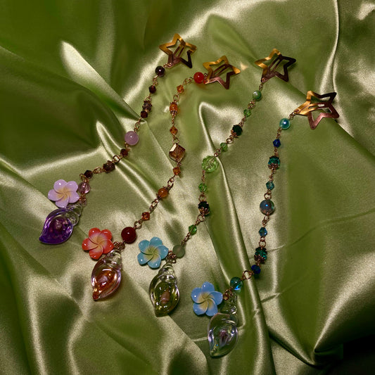 Glow In the Dark Seashell Hairclip